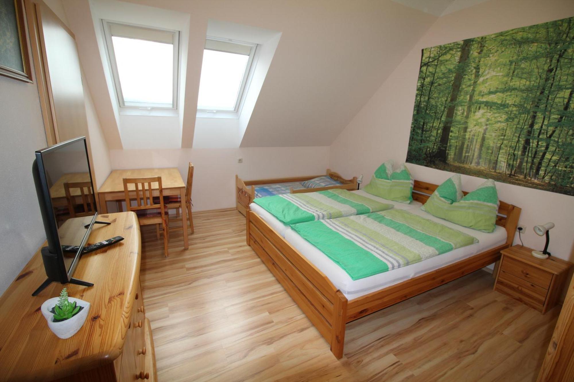 Privatzimmer Fam. Fuehrer Ottenschlag Bagian luar foto
